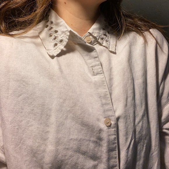 Vintage Linen Button Up + Light Jacket - Picture 3 of 10